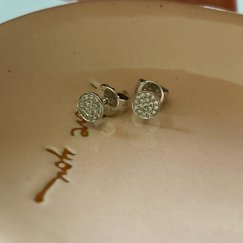 Diamond Paved Round Studs